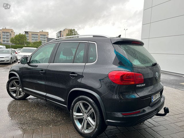 Volkswagen Tiguan 5