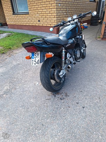 Yamaha XJR 1200 2