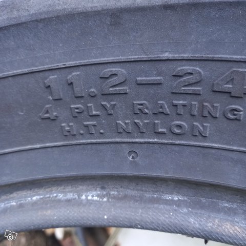 Bridgestone 11.2-24 4