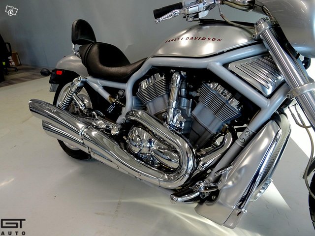 Harley-Davidson VRSC 3