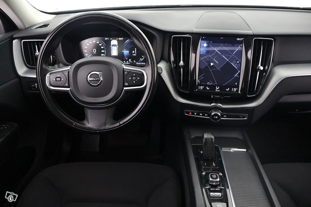 Volvo XC60 18