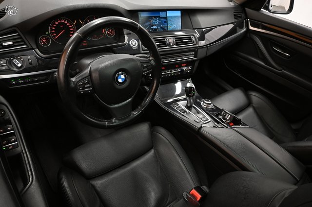 BMW 530 14