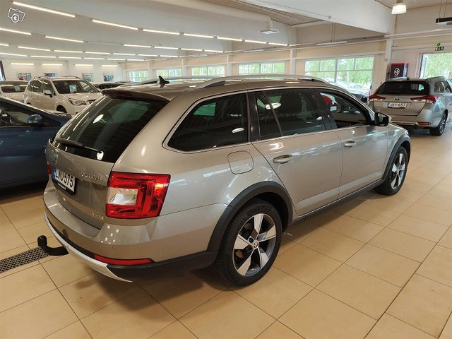 SKODA OCTAVIA 4