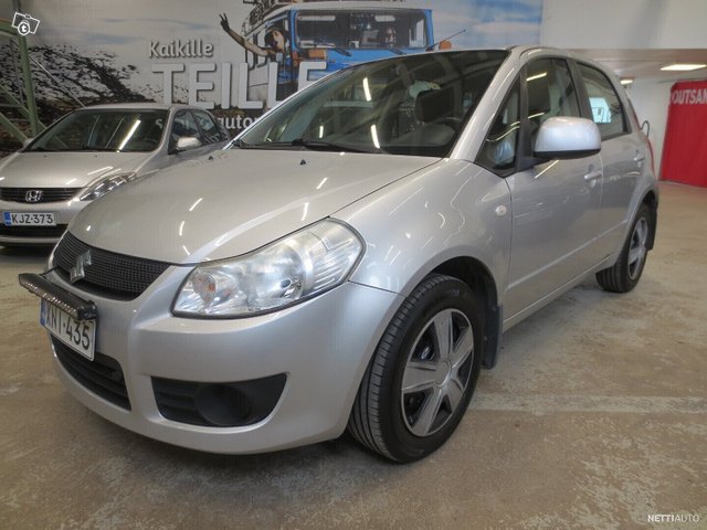 Suzuki SX4