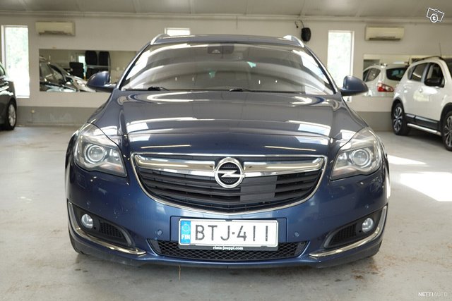 Opel Insignia 8