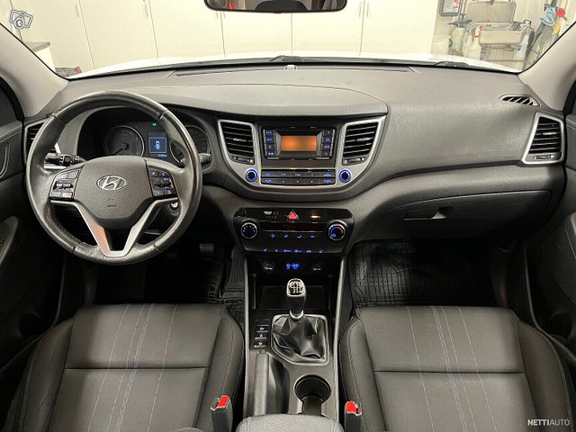 Hyundai Tucson 8