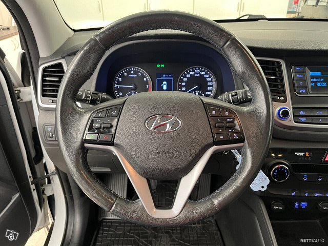 Hyundai Tucson 9