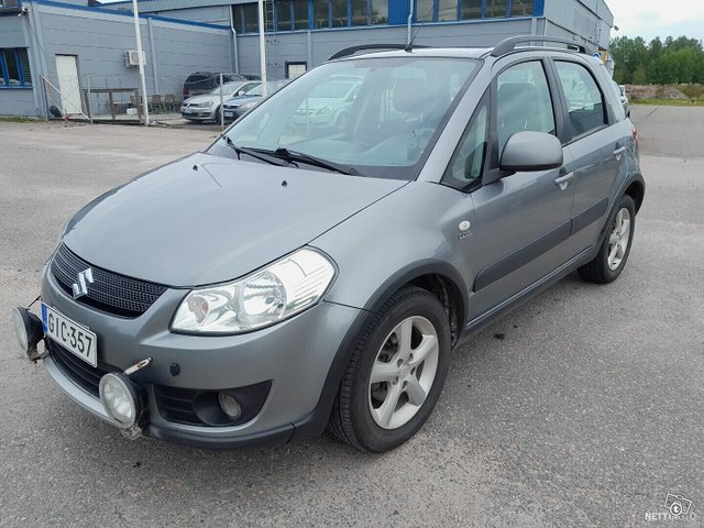 Suzuki SX4