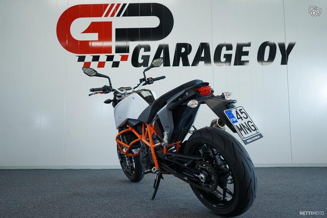 KTM 690 3