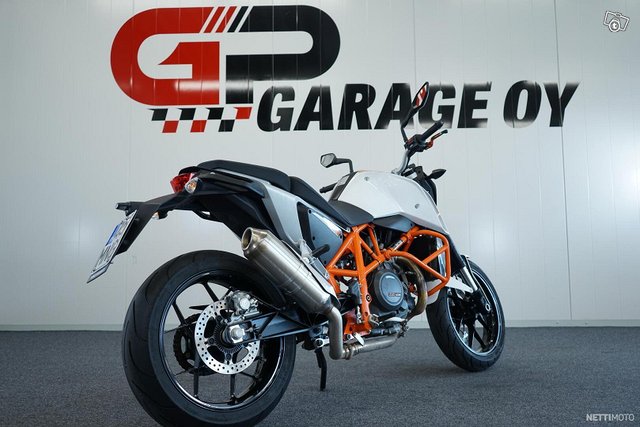 KTM 690 4