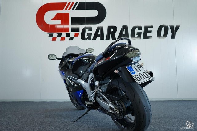 Suzuki GSX 3