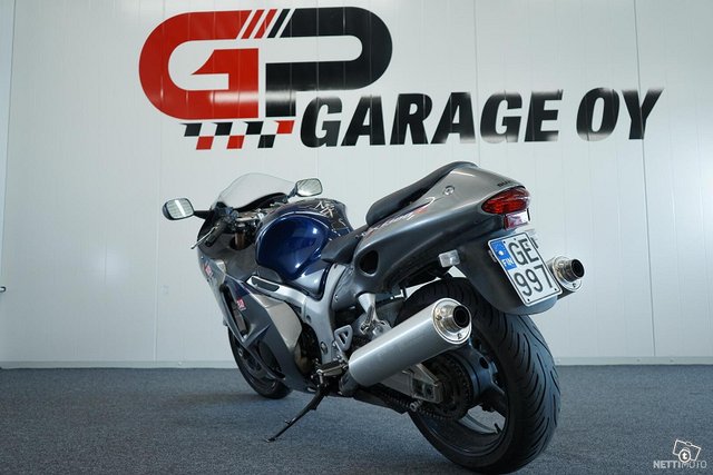 Suzuki GSX 3