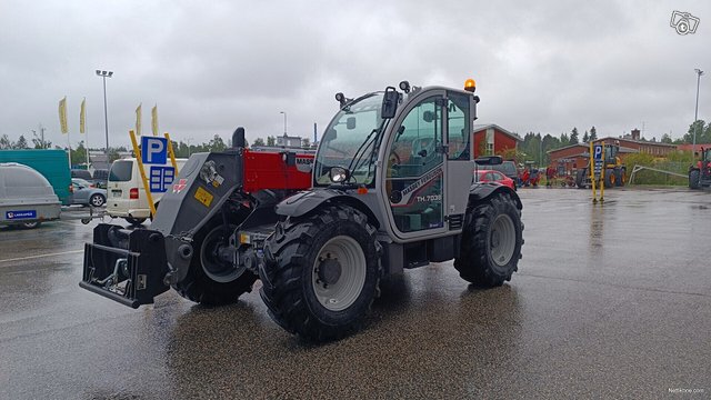 Massey Ferguson Th, kuva 1