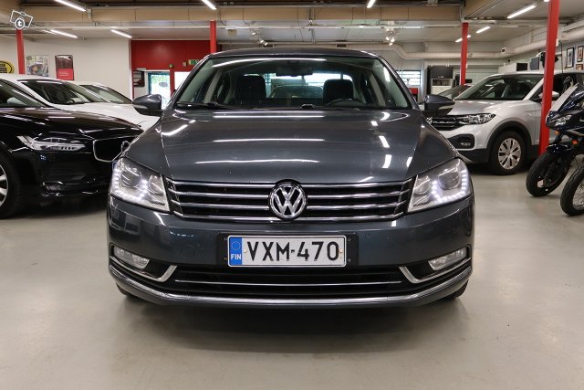 Volkswagen Passat 2