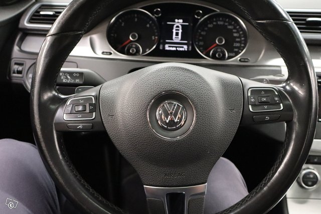 Volkswagen Passat 8