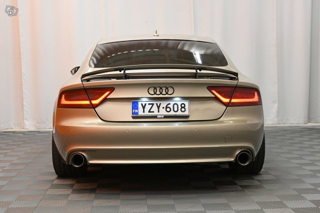 Audi A7 6