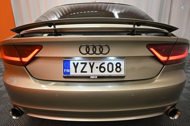 Audi A7 8