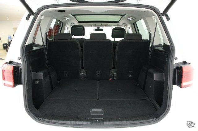 Volkswagen Touran 14