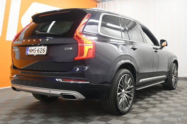 Volvo XC90 8