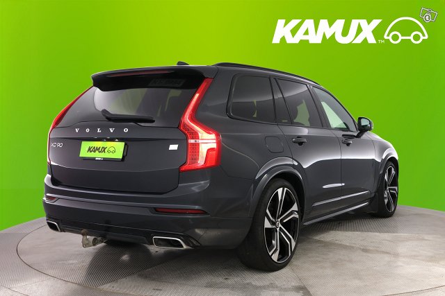 Volvo XC90 4