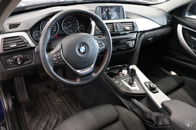 BMW 320 11