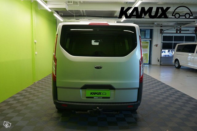 Ford Transit Custom 6