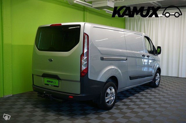 Ford Transit Custom 9