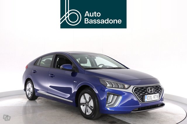 HYUNDAI IONIQ Hybrid 1