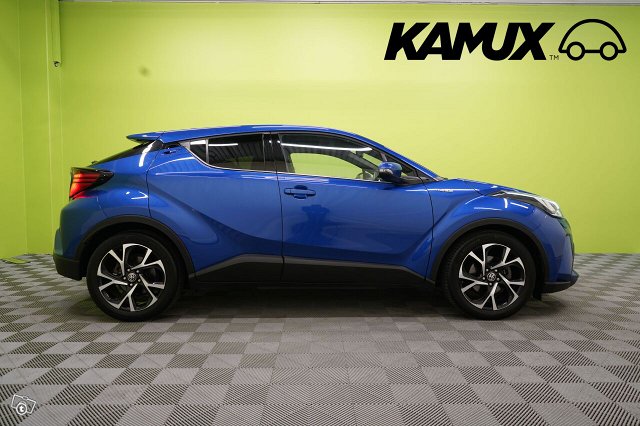 Toyota C-HR 2