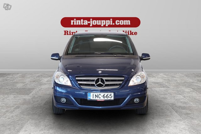 Mercedes-Benz B 2