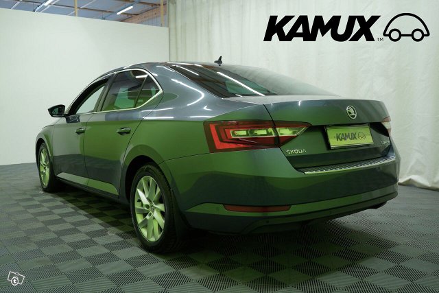 Skoda Superb 5