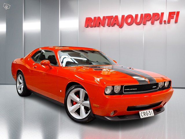 Dodge Challenger 1