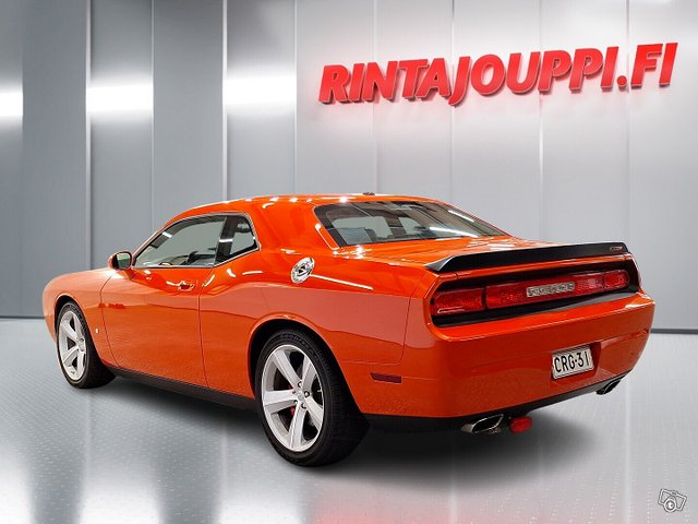 Dodge Challenger 2