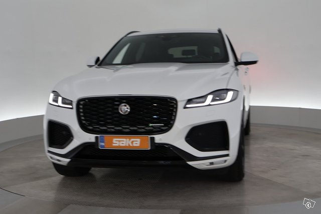 Jaguar F-PACE 25