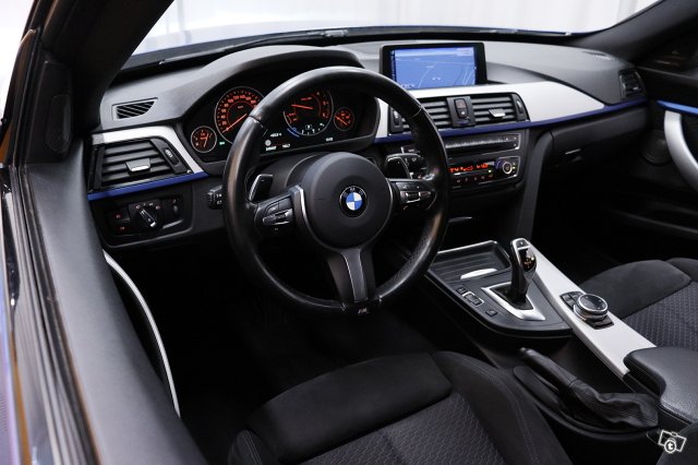 BMW 320 GRAN TURISMO 13