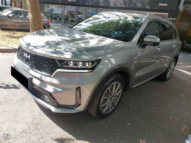 KIA SORENTO, kuva 1