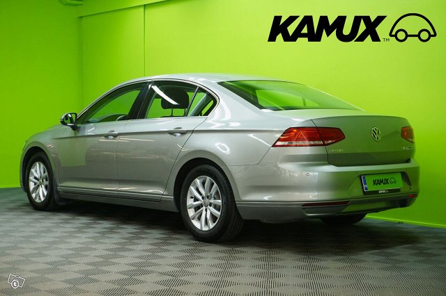 Volkswagen Passat 5