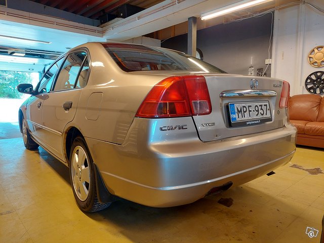 Honda Civic 4