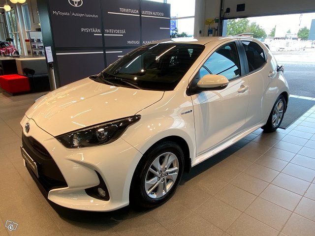 TOYOTA YARIS, kuva 1