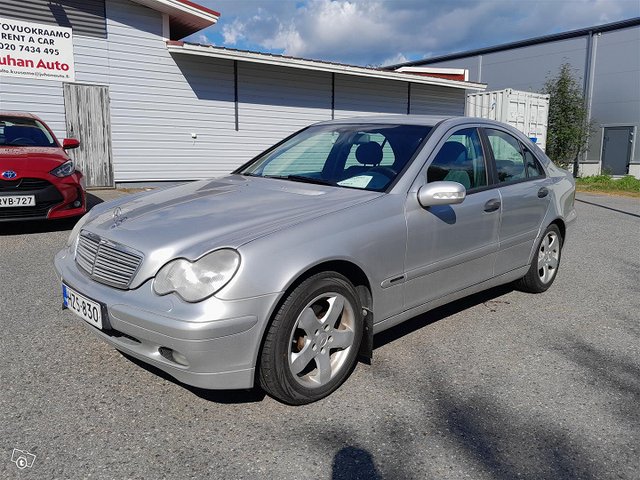 MERCEDES-BENZ C