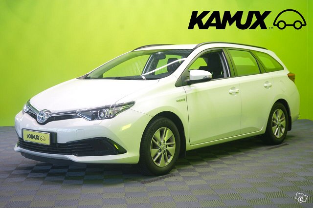 Toyota Auris 4