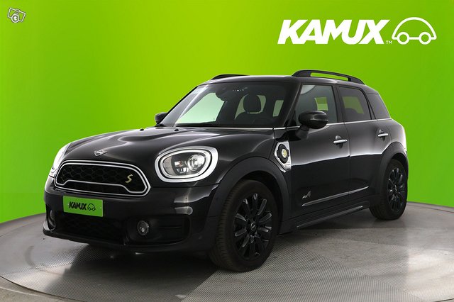 Mini Countryman 6