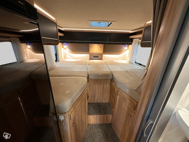 HYMER ML-T 570 Crossover 15