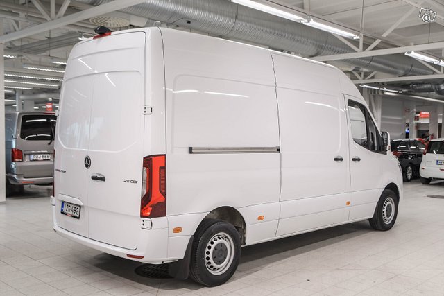 Mercedes-Benz Sprinter 3