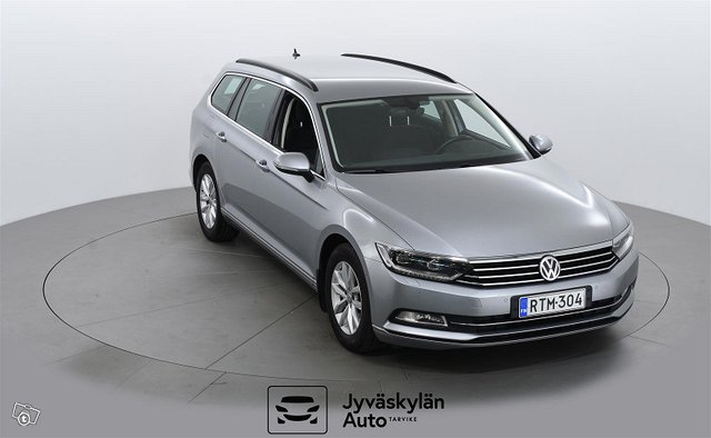 VOLKSWAGEN Passat 5