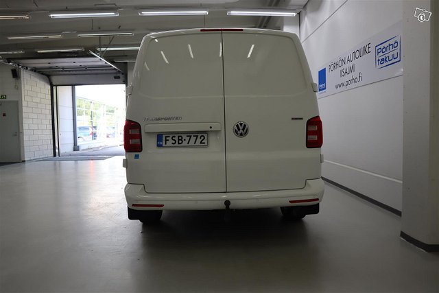 VOLKSWAGEN Transporter 5