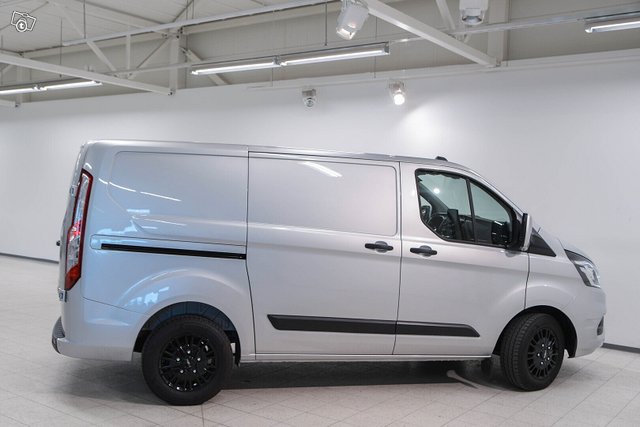 FORD TRANSIT CUSTOM 4