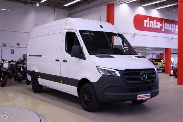 MERCEDES-BENZ SPRINTER 3