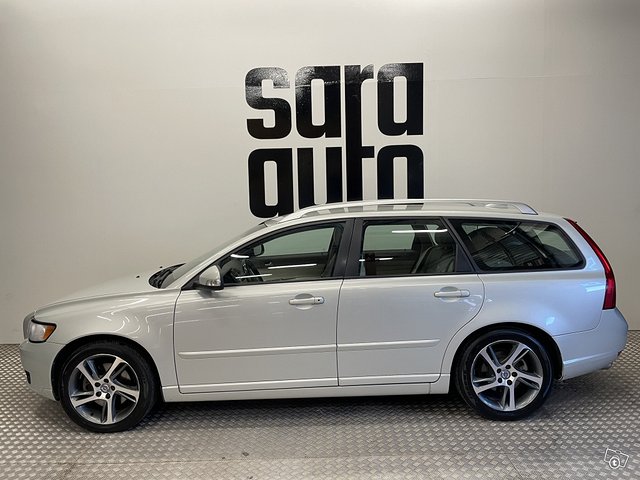 Volvo V50 6