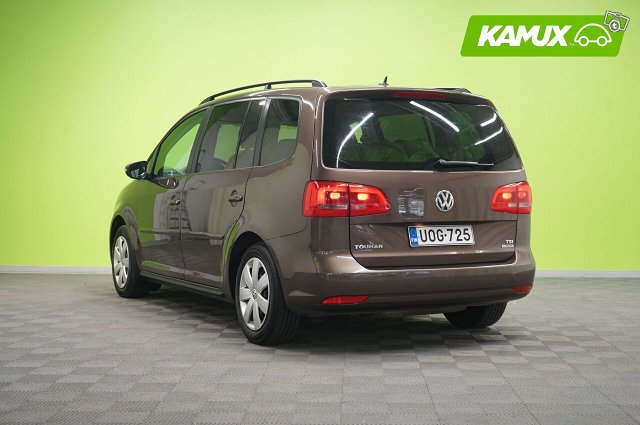 Volkswagen Touran 6